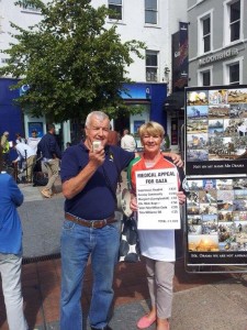 Joan McDermott with a member of the Irish Palestinian Solidarity Campaign